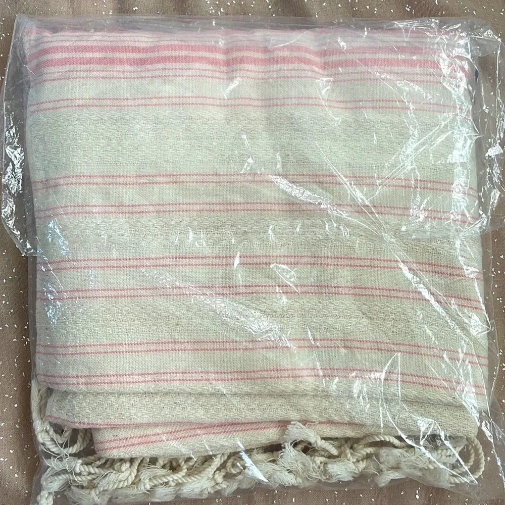 Brand New Turkish Beach Towel 100% Cotton Prewashed Lightweight Travel Pink